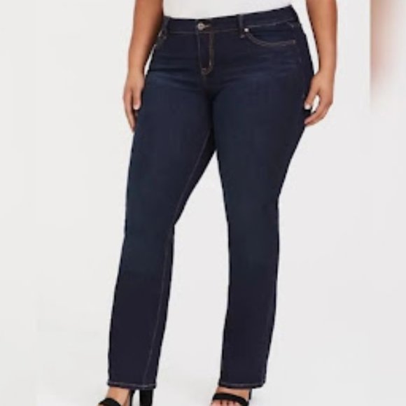 Torrid Dark Wash Relaxed Boot Cut Women's Size 16R Jeans